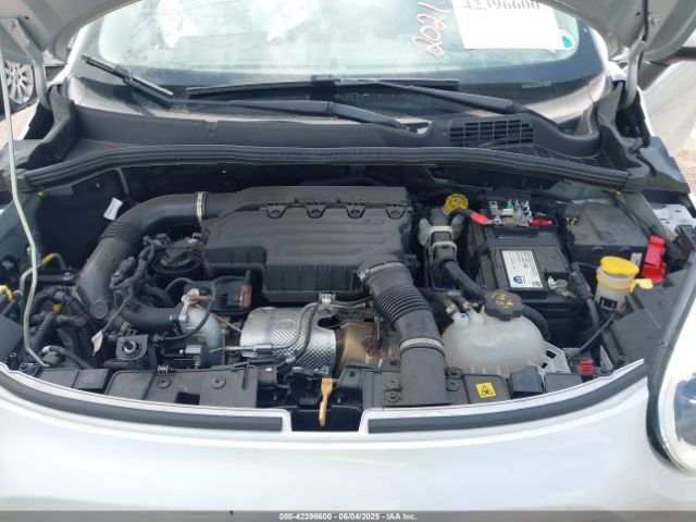 ZFBNF3B17MP944261 Fiat 500X