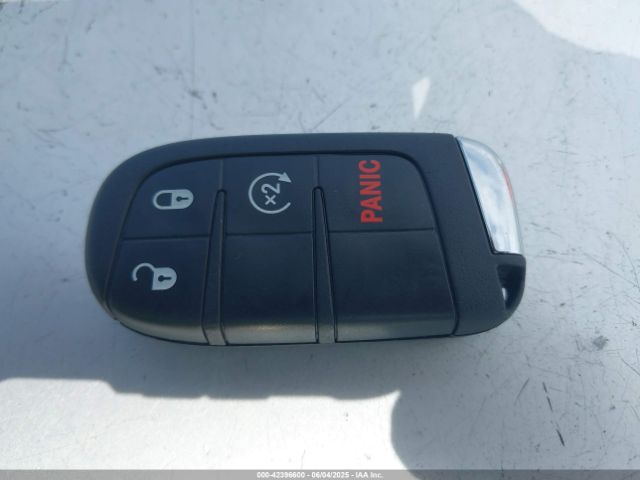 ZFBNF3B17MP944261 Fiat 500X