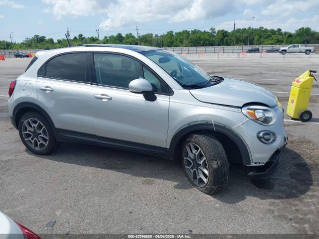 ZFBNF3B17MP944261 Fiat 500X