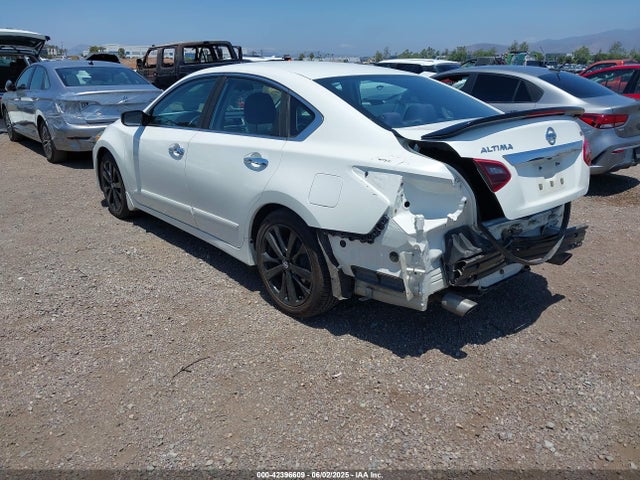 1N4AL3AP3HC169177 Nissan 2017
