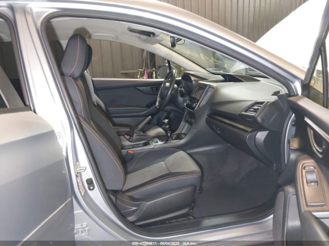 JF2GTACC6KG369331 Subaru Crosstrek 2.0i Premium