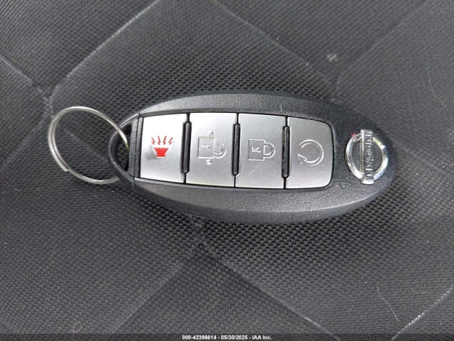 3N1CP5CU7KL517809 Nissan KICKS SV
