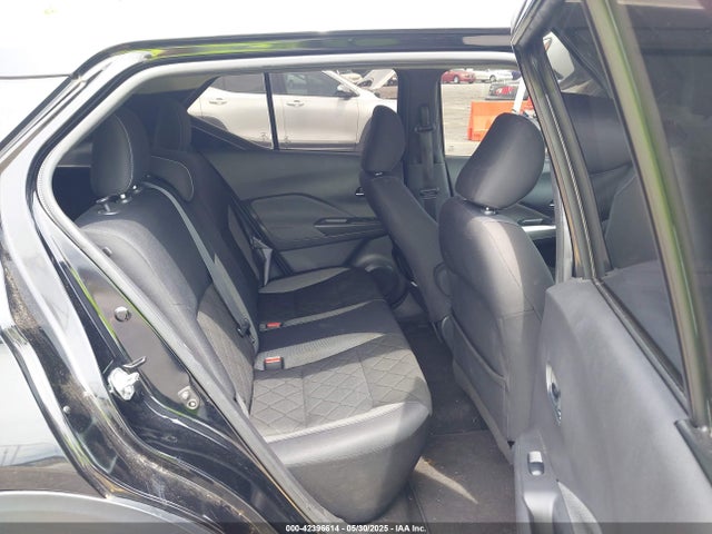 3N1CP5CU7KL517809 Nissan KICKS SV
