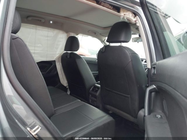 3VV3B7AX9KM072604 Volkswagen Tiguan
