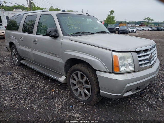 2004 CADILLAC ESCALADE ESV 3GYFK66N34G265579 Photo 0