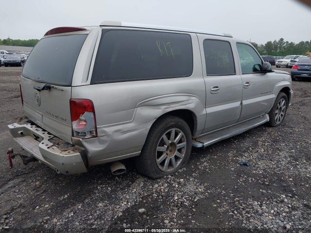 2004 CADILLAC ESCALADE ESV 3GYFK66N34G265579 Photo 3