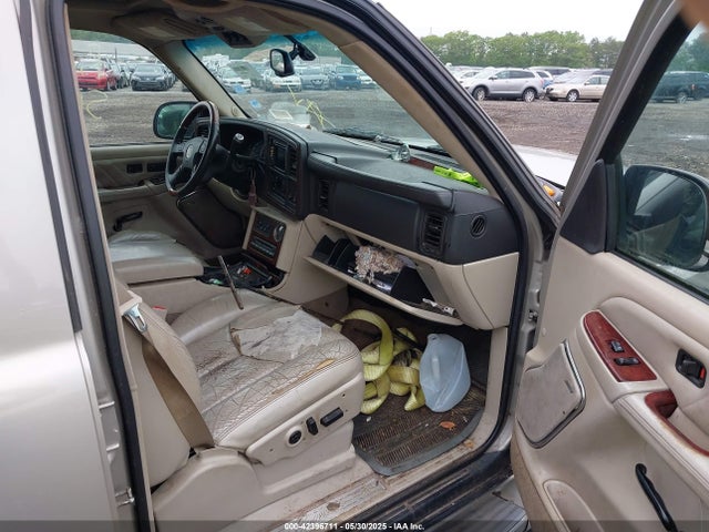 2004 CADILLAC ESCALADE ESV 3GYFK66N34G265579 Photo 4