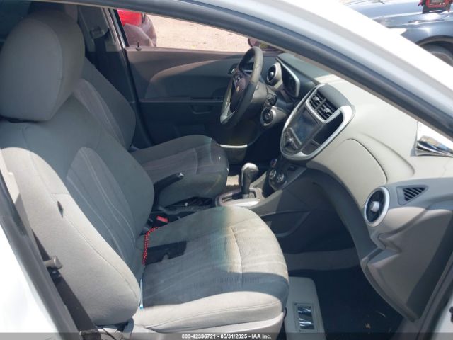 1G1JD5SHXH4115677 Chevrolet Sonic Lt Auto
