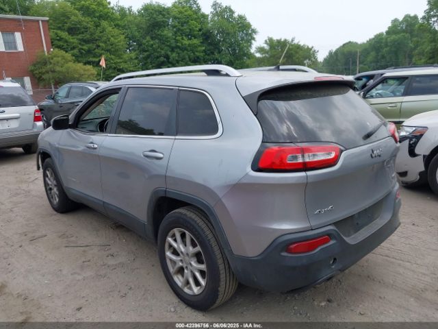 1C4PJMCB2EW268455 Jeep Cherokee Latitude