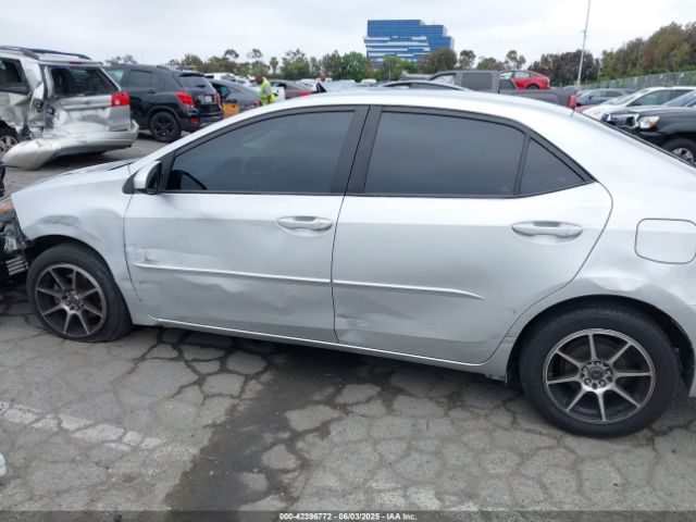5YFBURHE4JP765818 Toyota COROLLA LE