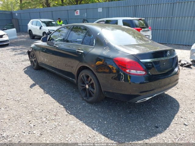 2016 MERCEDES-BENZ C 300 55SWF4KB8GU149538 Photo 2