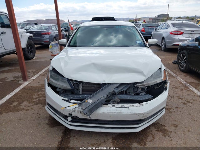 Volkswagen 1.4 tsi 2018 3VW2B7AJ7JM260975 Image 12