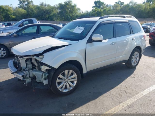 2011 SUBARU FORESTER JF2SHADC9BH733200 Photo 1