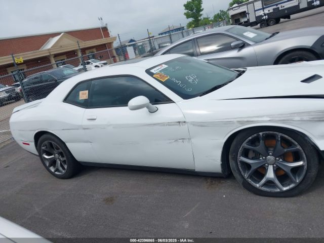 2C3CDZBG8FH906356 Dodge Challenger Sxt Plus