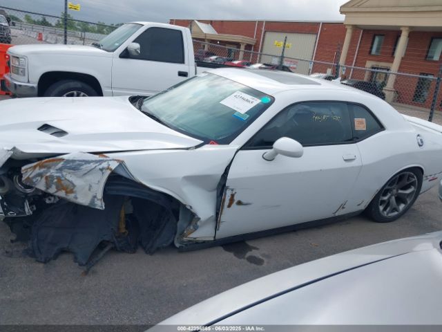2C3CDZBG8FH906356 Dodge Challenger Sxt Plus