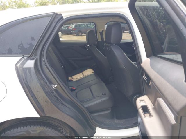 2017 JAGUAR F-PACE SADCS2BV2HA897781 Photo 7