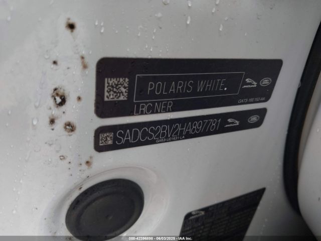 2017 JAGUAR F-PACE SADCS2BV2HA897781 Photo 8