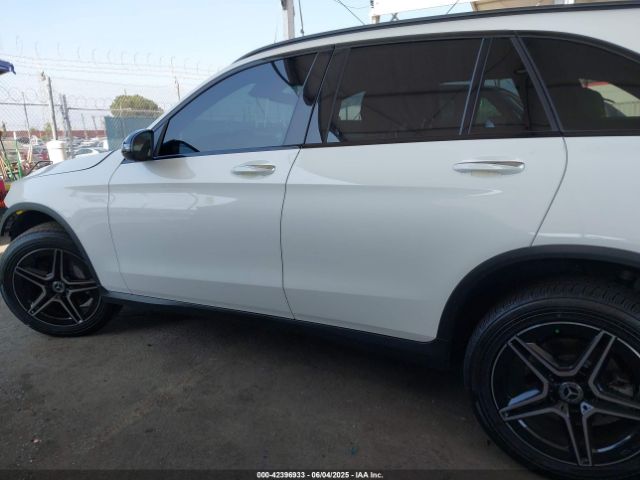 W1N0G8DB2NG109881 Mercedes-Benz m274