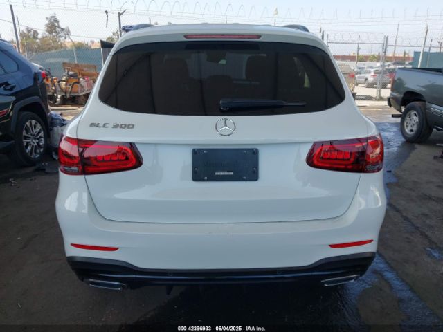 W1N0G8DB2NG109881 Mercedes-Benz m274