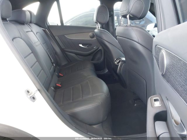 W1N0G8DB2NG109881 Mercedes-Benz m274