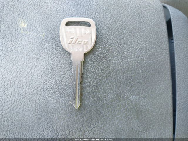 2005 GMC YUKON 1GKEK63U95J112545 Photo 10