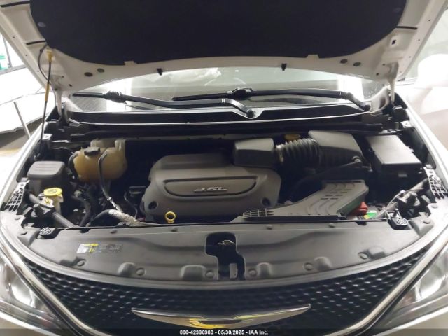 2017 CHRYSLER PACIFICA 2C4RC1BG1HR683133 Photo 9