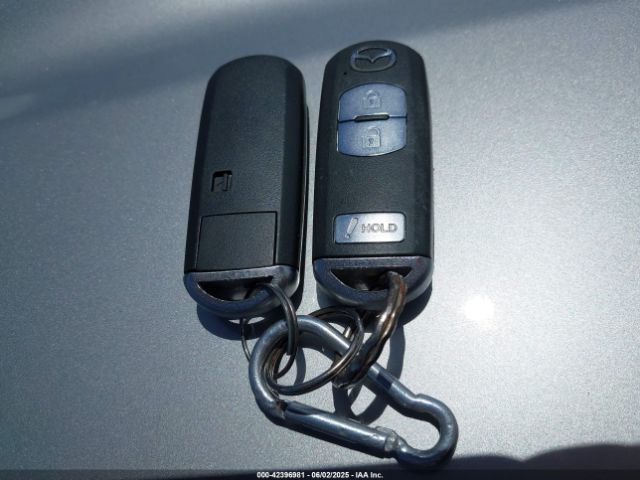 JM1DKDC72J0315315 Mazda pe