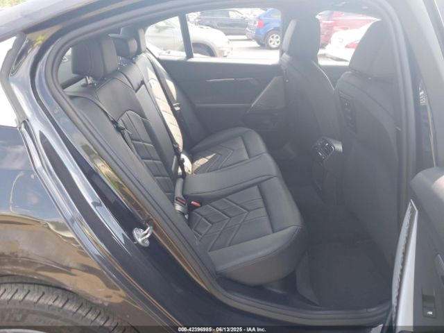WBA43FJ03RCS39433 BMW 530I