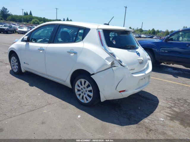 2015 NISSAN LEAF 1N4AZ0CP8FC303950 Photo 2