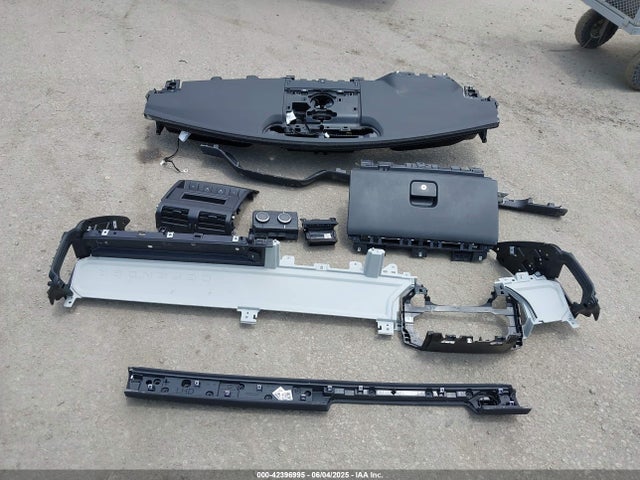 SALEK6RX9M2059022 Land Rover aj120 i4