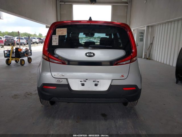 KNDJ23AU1M7747492 KIA SOUL S