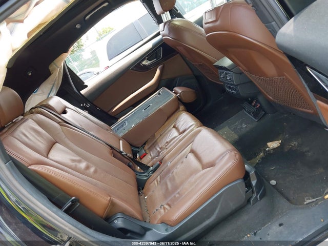 2017 AUDI Q7 WA1LAAF72HD010693 Photo 7