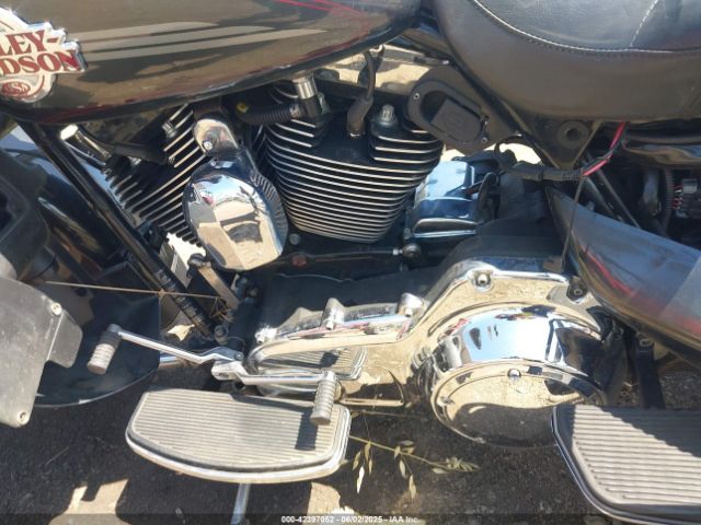 2007 HARLEY-DAVIDSON FLHTCUI 1HD1FC4127Y655293 Photo 8