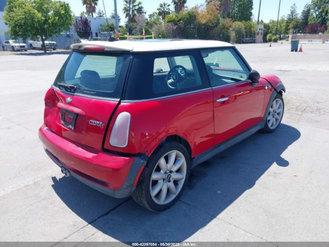 2005 MINI COOPER S WMWRE33515TG96312 Photo 3
