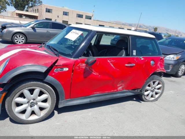 2005 MINI COOPER S WMWRE33515TG96312 Photo 5
