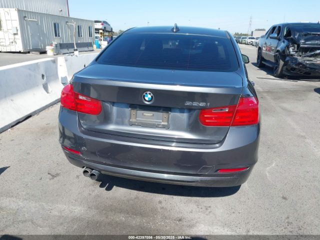 WBA3C1C53FK118104 BMW 328I