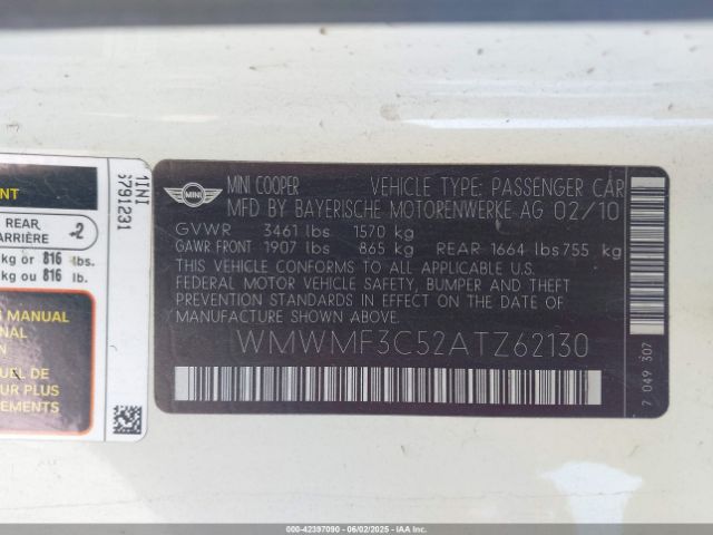 2010 MINI COOPER WMWMF3C52ATZ62130 Photo 8