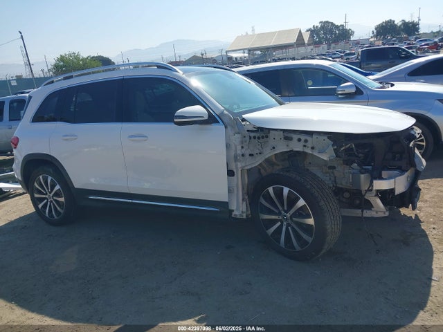 W1N4M4GB5NW174938 Mercedes-Benz m260