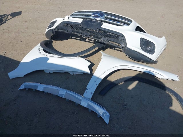 W1N4M4GB5NW174938 Mercedes-Benz m260