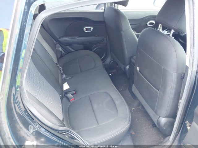 KIA g 2018 KNDJP3A50J7530604 Image 8