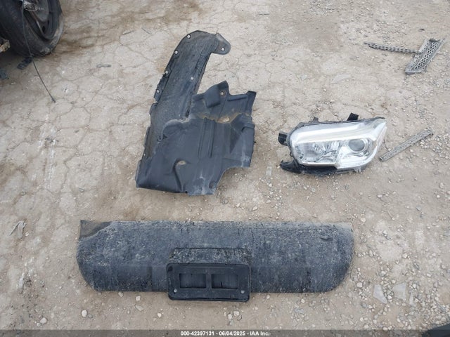 5TFAX5GN4LX165558 Toyota 2tr-fe