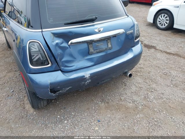 2010 MINI COOPER WMWMF3C51ATZ63656 Photo 5