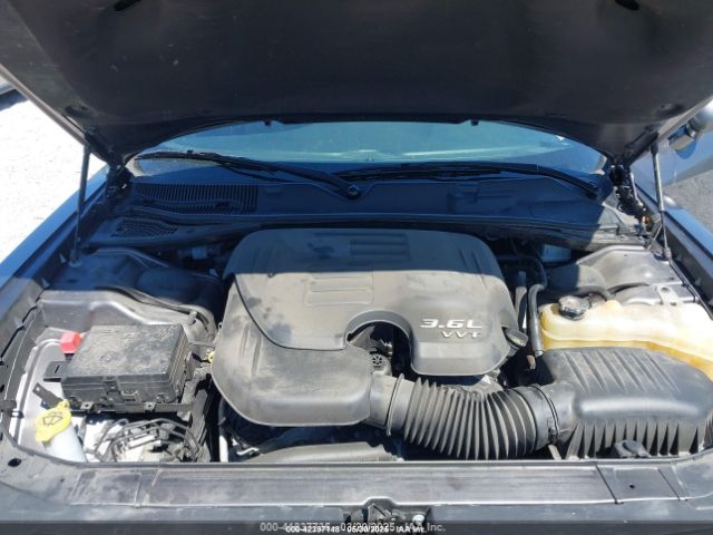 2C3CDZAG1JH294964 Dodge Challenger Sxt