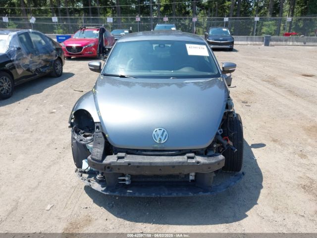 3VWJ17AT2GM608058 Volkswagen Beetle 1.8t Se
