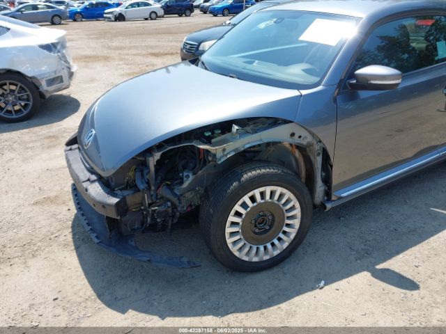 3VWJ17AT2GM608058 Volkswagen Beetle 1.8t Se