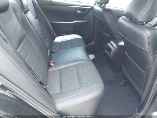 4T1BF1FK0GU216886 Toyota CAMRY SE