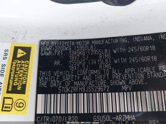 2018 TOYOTA HIGHLANDER 5TDKZRFH9JS529672 Photo 8