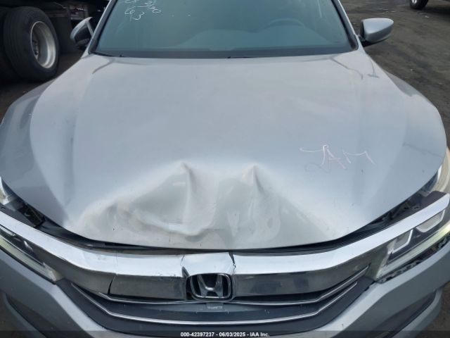 1HGCR2F58GA204374 Honda k24w1