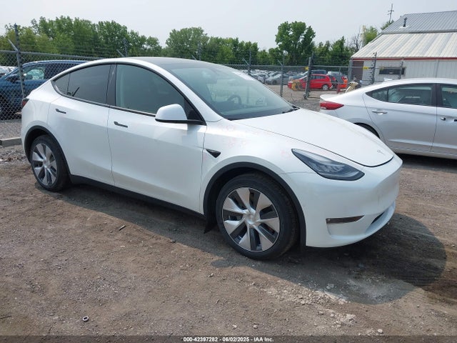 2022 TESLA MODEL Y 7SAYGDEE6NF400487 Photo 0