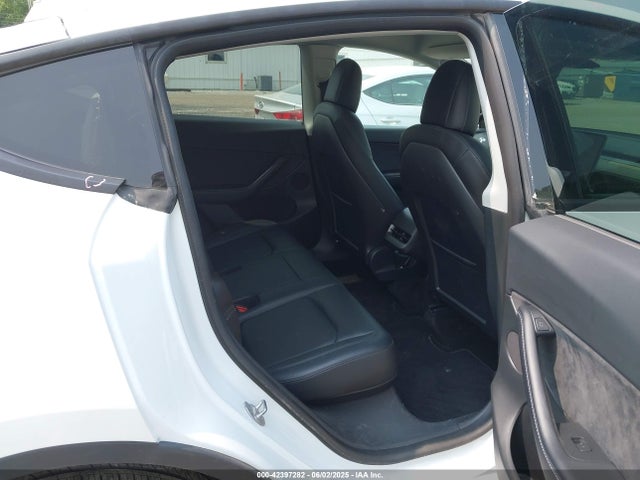 2022 TESLA MODEL Y 7SAYGDEE6NF400487 Photo 7
